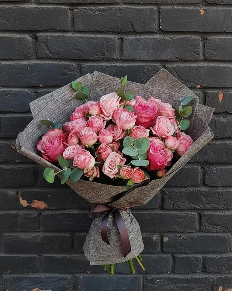 Букет цветов из: Розы в Серебряных Прудах