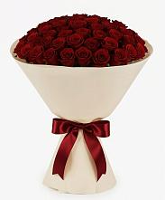 Букет 101 Бордовая роза Блэк Бакарра в Серебряных Прудах