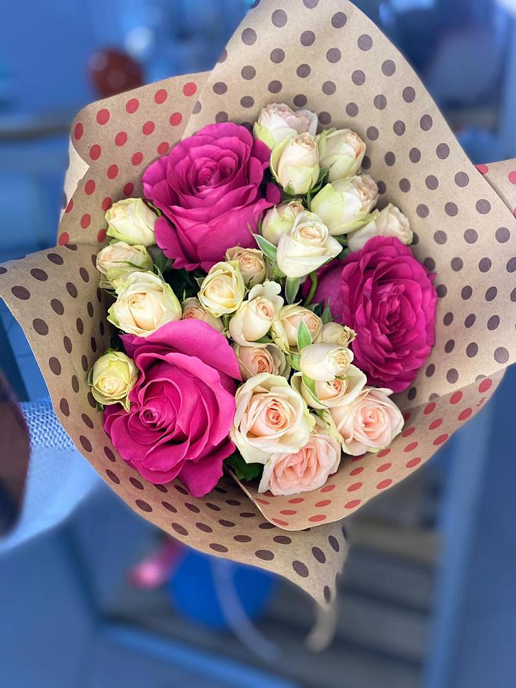 Букет цветов из: Розы в Серебряных Прудах