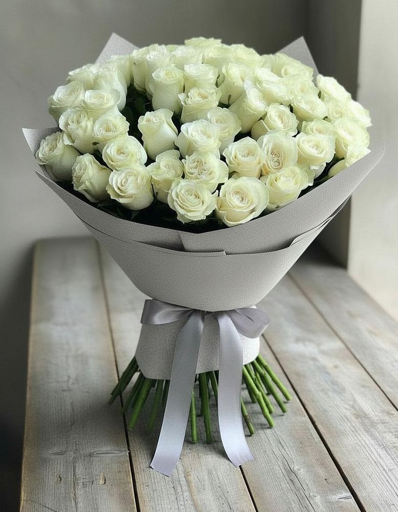 Букет 35 Белых роз в Серебряных Прудах