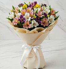 Букет цветов из:  Альстромерии в Серебряных Прудах