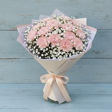 Букет цветов из:  Гвоздики в Серебряных Прудах