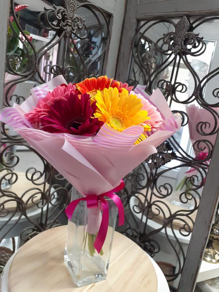 Букет цветов из: Герберы в Серебряных Прудах