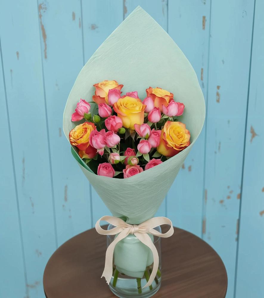 Букет цветов из: Розы в Серебряных Прудах