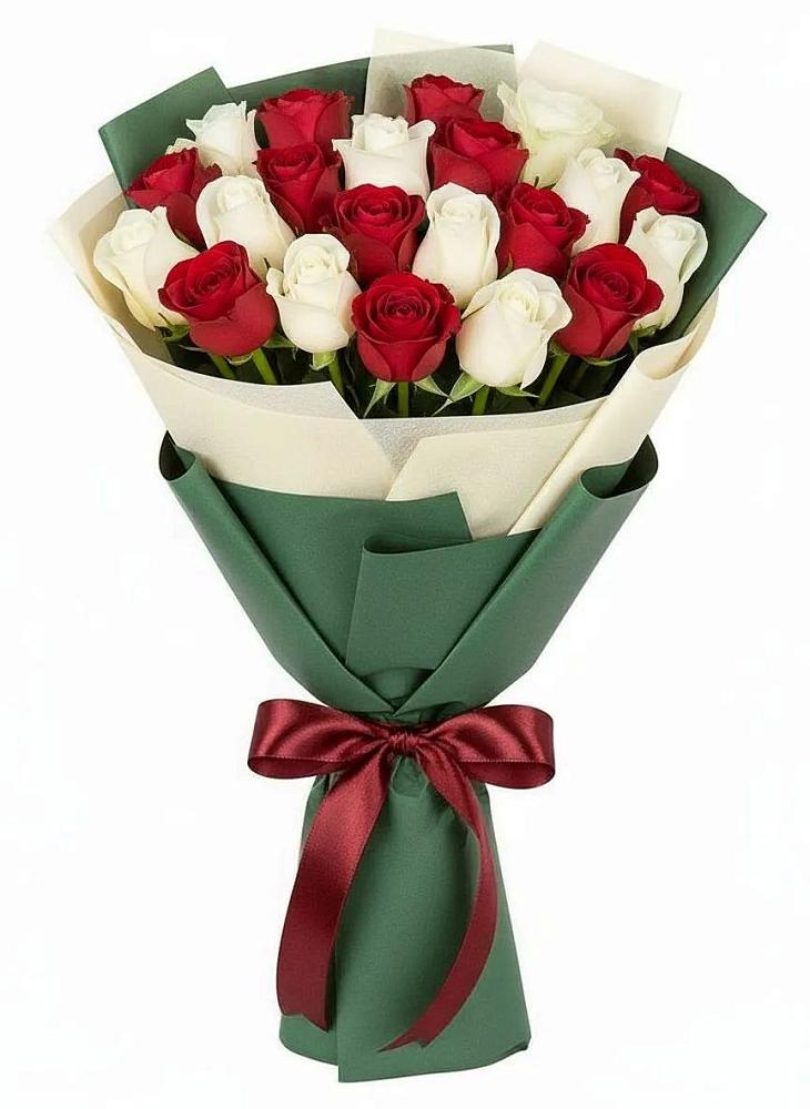 Букет Микс из красных и белых роз в Серебряных Прудах