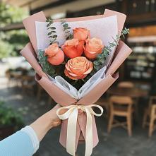 Букет цветов из:  Розы в Серебряных Прудах