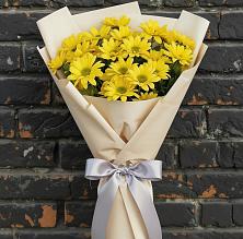 Букет цветов из:  Хризантемы в Серебряных Прудах