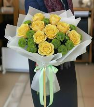 Букет цветов из:  Хризантемы и Розы в Серебряных Прудах