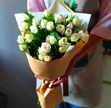 Букет цветов из:  Розы #REPLACE_PRED# Серебряных Прудах