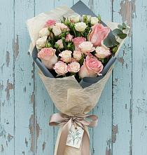 Букет цветов из:  Розы в Серебряных Прудах