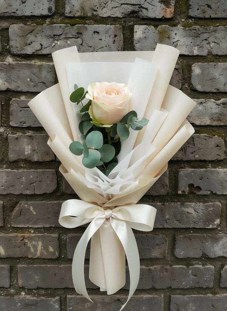 Букет цветов из: Розы в Серебряных Прудах