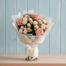 Букет цветов из:  Розы в Серебряных Прудах