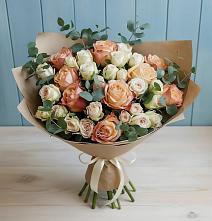 Букет цветов из:  Альстромерии и Розы в Серебряных Прудах