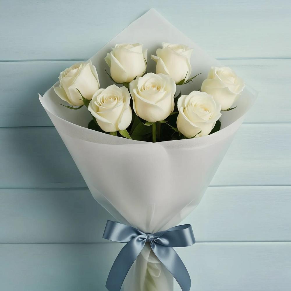 Букет 7 Белых роз Эдлесс Лав в Серебряных Прудах
