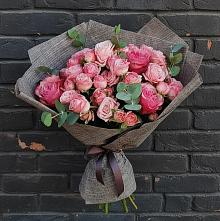 Букет цветов из:  Розы в Серебряных Прудах